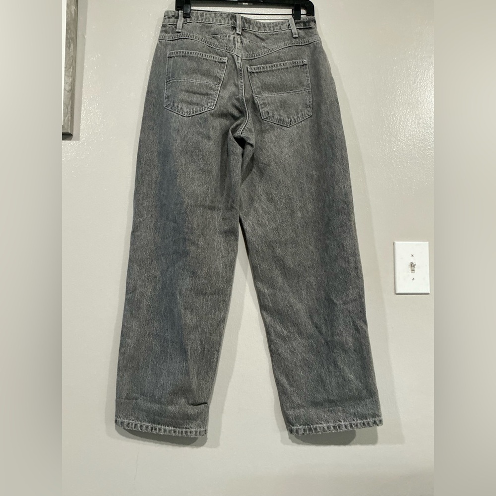 Women's 90s Mid Rise Relaxed Straight Jeans.   Gray  Wash 6 - Picture 13 of 16